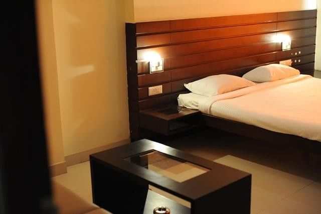 Hotel Vandematharam บังกาลอร์ ภายนอก รูปภาพ