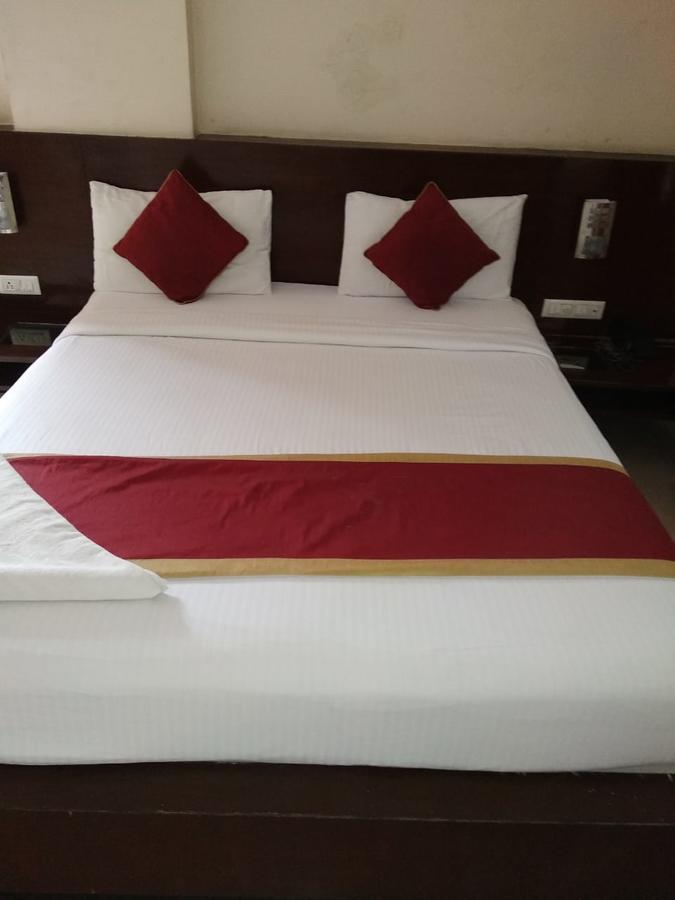 Hotel Vandematharam บังกาลอร์ ภายนอก รูปภาพ